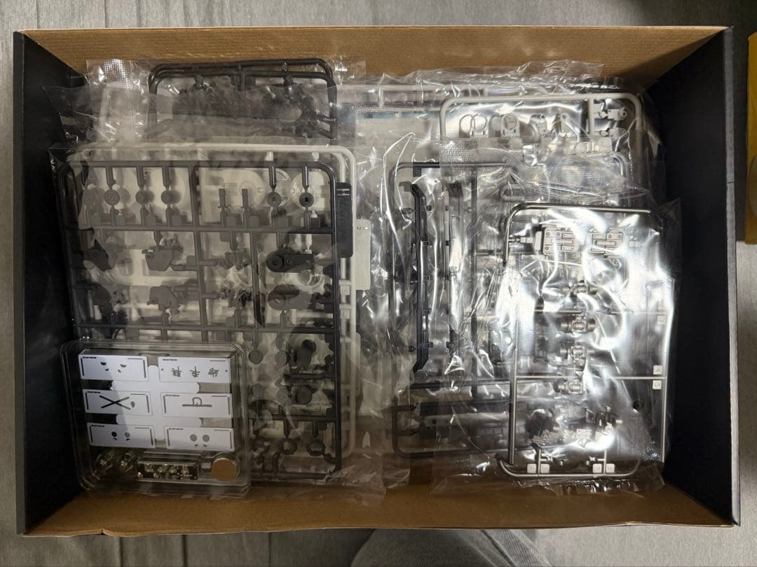 『流転の地球2』 組み立てプラモデル　セット