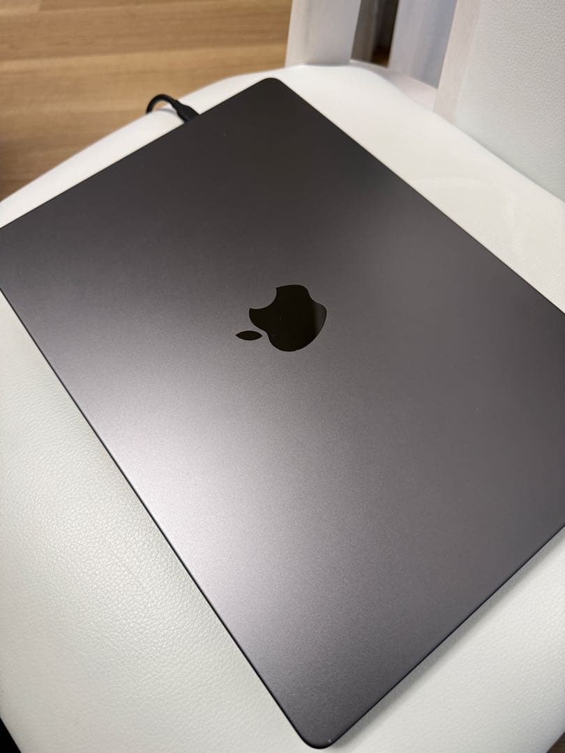 MacBook本体 Macbook Pro M3pro 14-inch