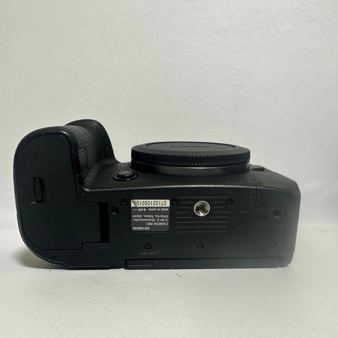 Canon EOSR6 ミラーレス一眼レフカメラ　プロ機