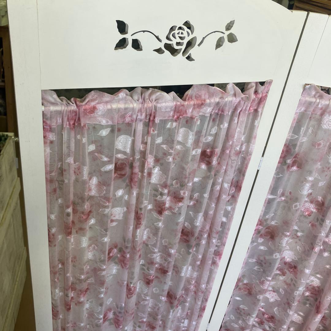 お買得　薔薇のカッティングのパーテーション2連 ライトアイボリー薔薇柄生地ピンク