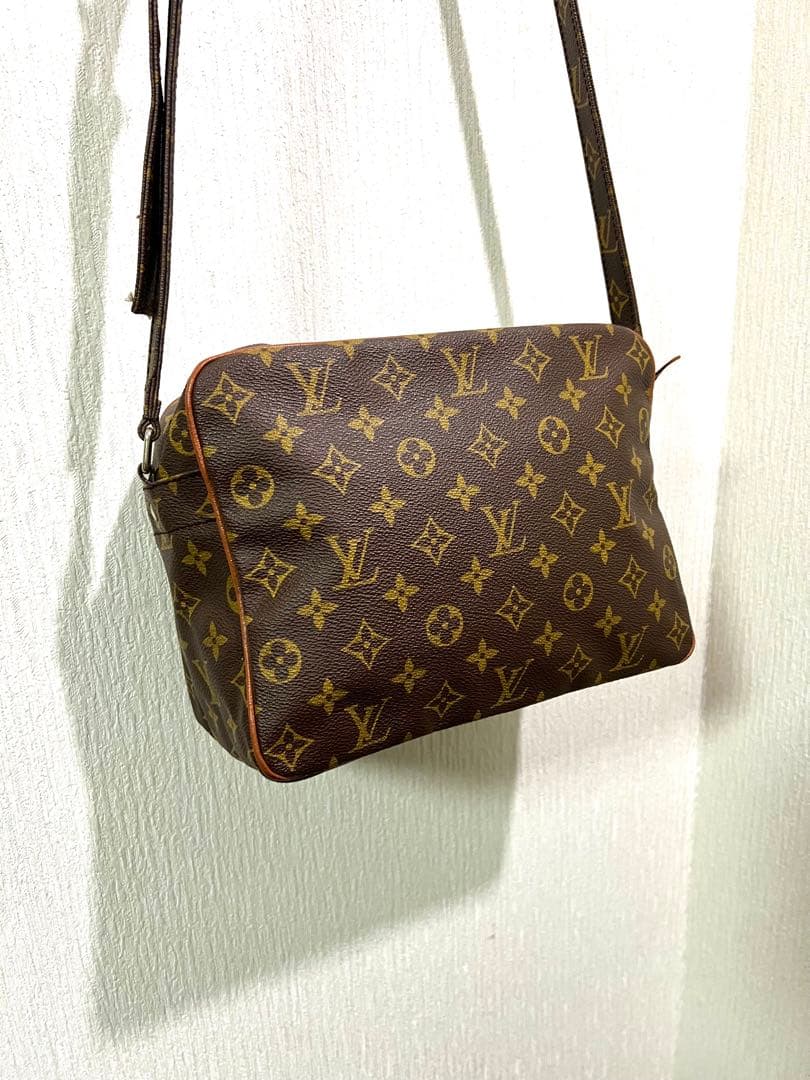 ルイヴィトン　LOUISVUITTON バッグ　ショルダーバッグ