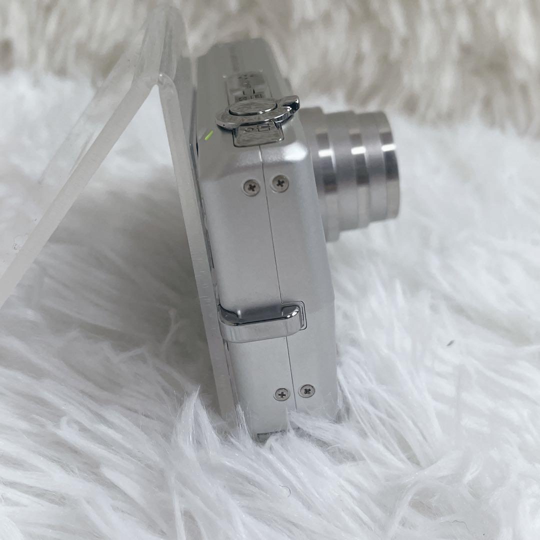 稼動品 CASIO EXILIM EX-2600 シルバー コンデジ デジカメ