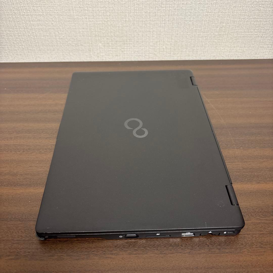 タッチペン付き！超軽量＆超高性能富士通製13.3インチ2in1モバイルPC！