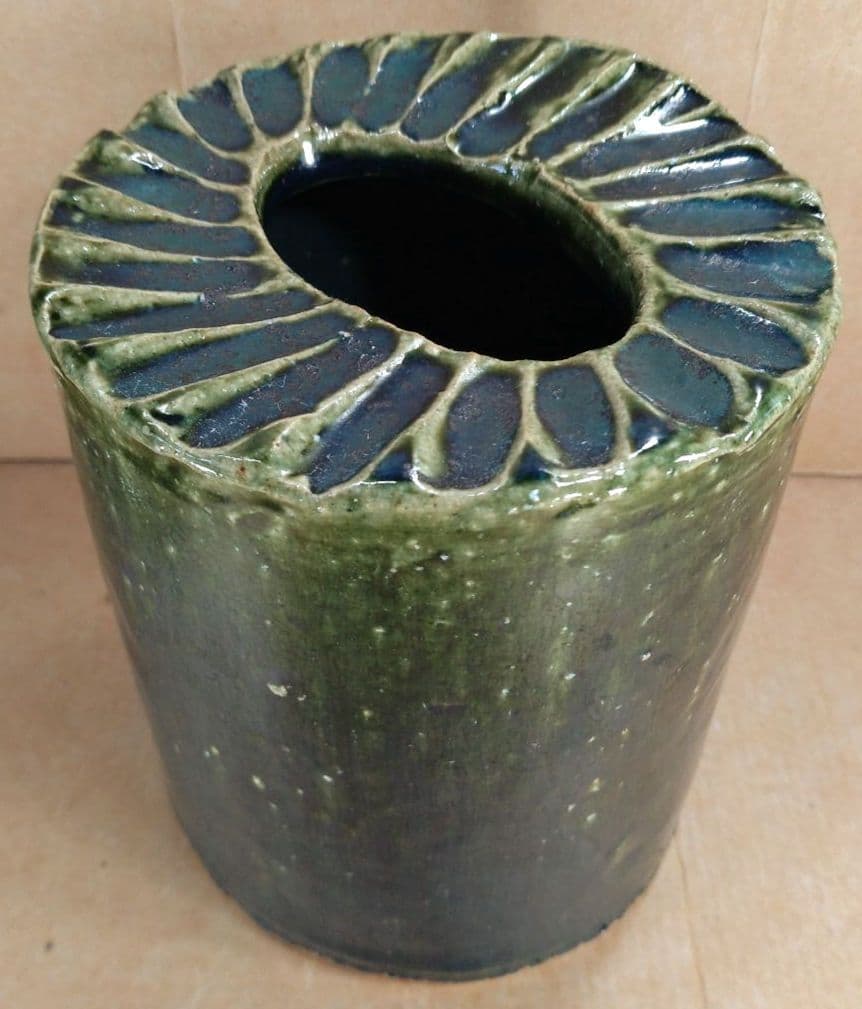 【本物保証】熊倉順吉 織部釉灰皿 共箱 栞 無傷 オブジェ焼 走泥社 前衛陶芸