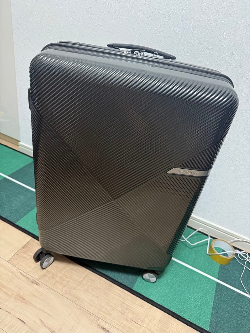 ブランド　サムソナイト　Samsonite モデル　ヴォラント　スピナー68cm