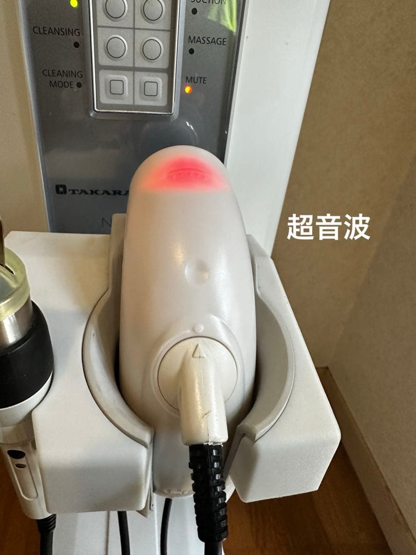 スチーマー　タカラベルモント【ノアージュ】中古 エクスフォリエーター　超音波