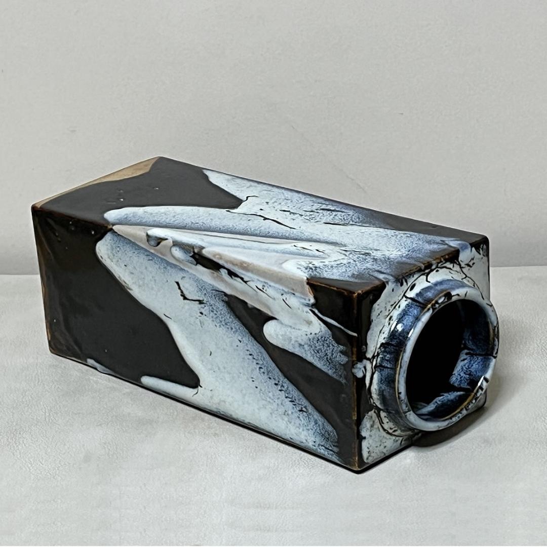 清水六兵衛 瀬戸唐津 四方花入 共箱 花入 花瓶 茶道具 【k3642】