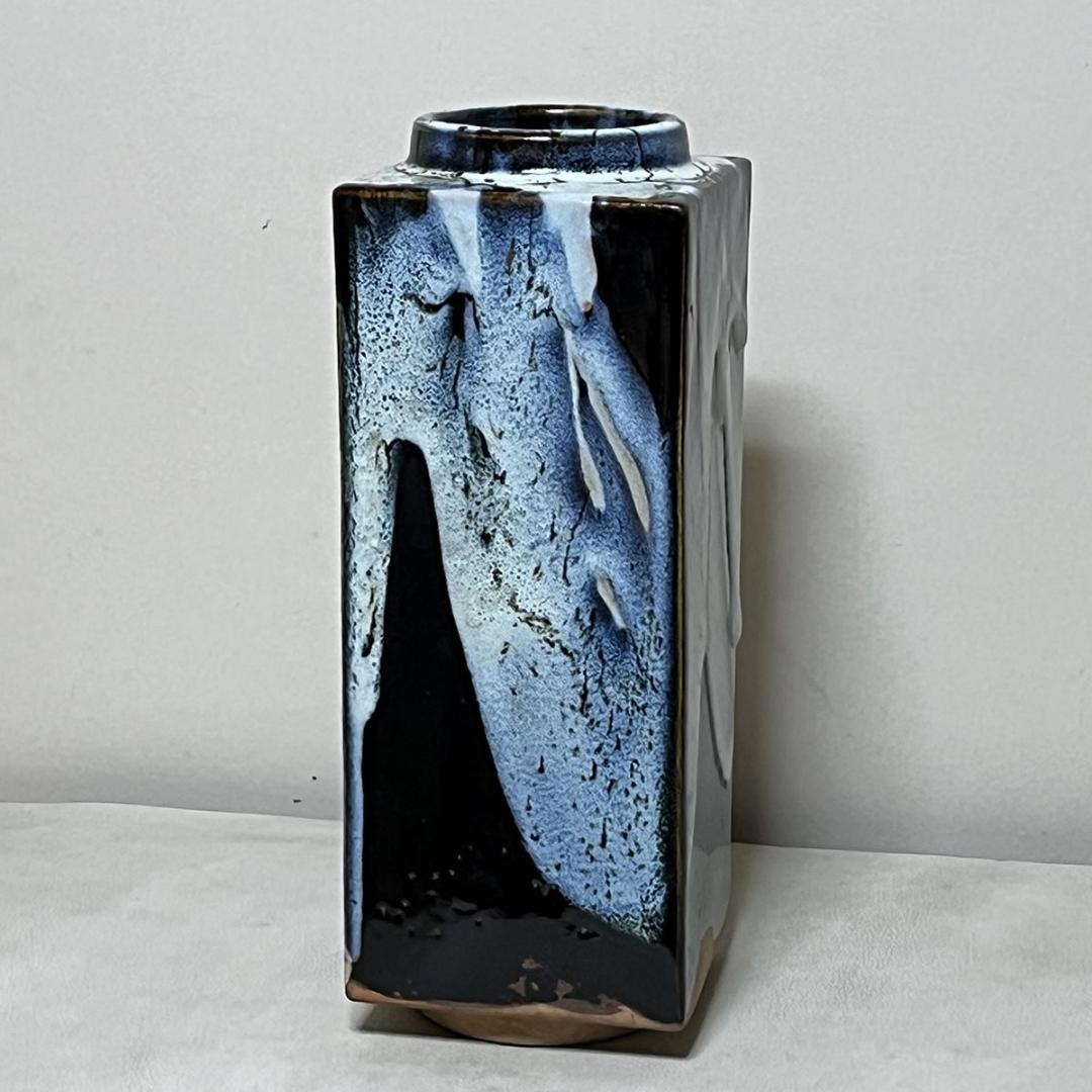 清水六兵衛 瀬戸唐津 四方花入 共箱 花入 花瓶 茶道具 【k3642】