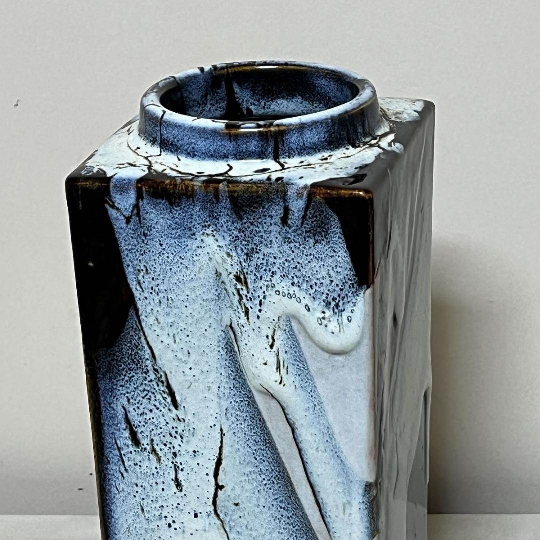 清水六兵衛 瀬戸唐津 四方花入 共箱 花入 花瓶 茶道具 【k3642】