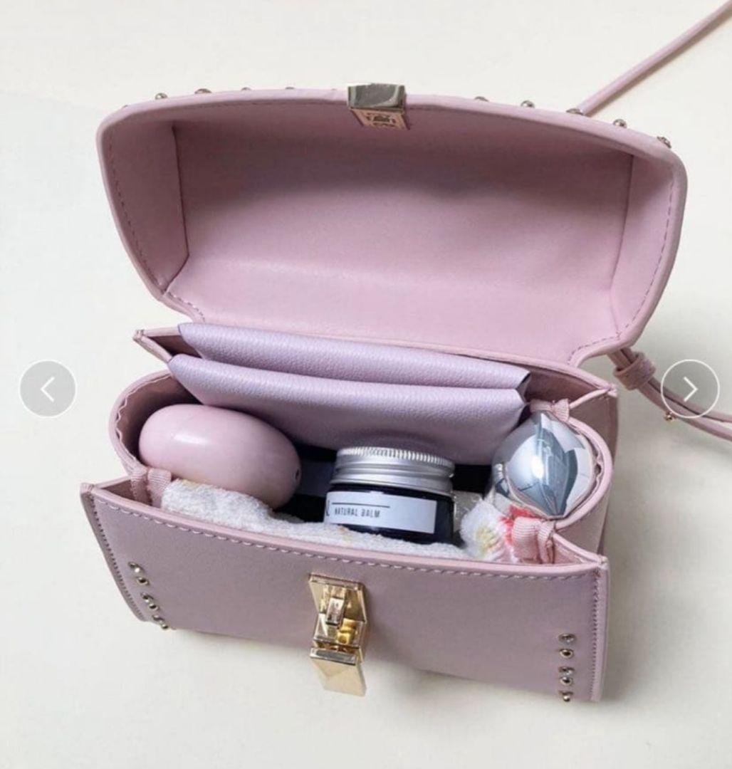 新品CELFORD セルフォード　ビジュースタッズポシェット ブラック