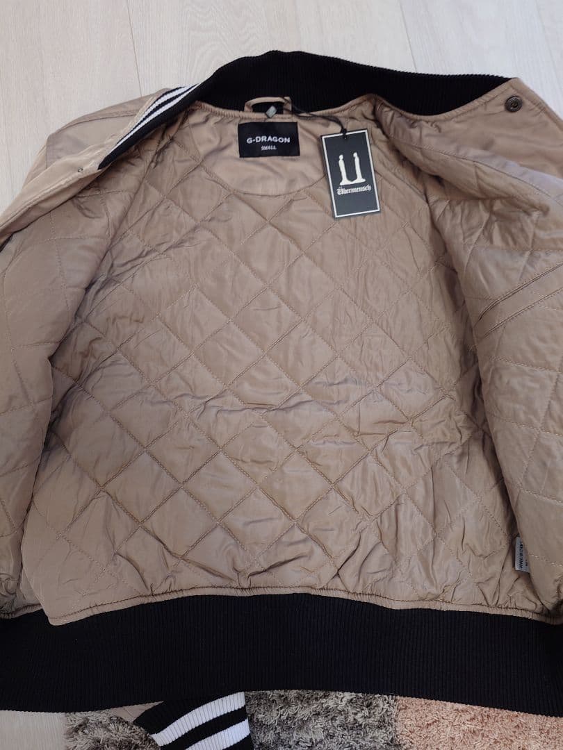 値下げ 新品未開封 G-DRAGON Übermensch スカジャン Sサイズ