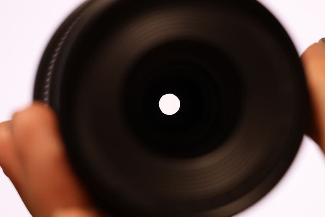 RFレンズ55-210mm f5-7.1 IS STM+保護フィルター、フード