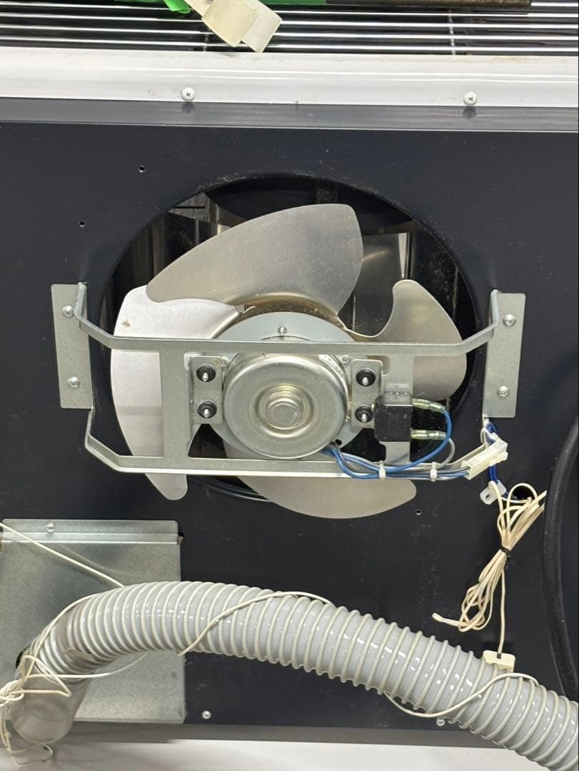 TOYOTOMI 密閉式FF式石油ストーブ FR-70H 2018年製