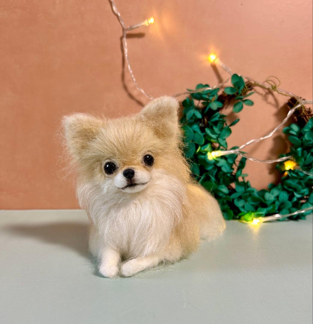 羊毛フェルト　おすましチワワちゃん