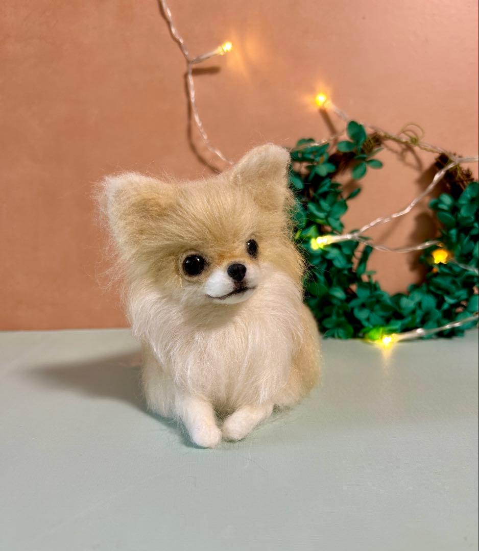 羊毛フェルト　おすましチワワちゃん