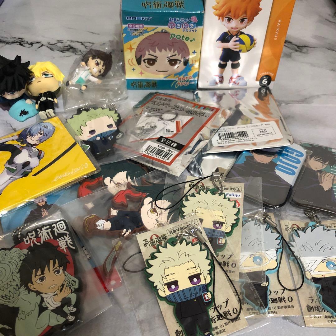 ノンジャンル　大量　まとめ売り　アニメグッズ　キャラクターグッズ　400点以上