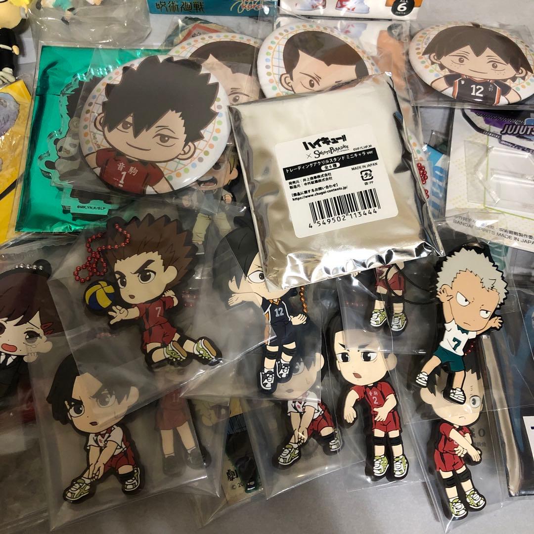 ノンジャンル　大量　まとめ売り　アニメグッズ　キャラクターグッズ　400点以上