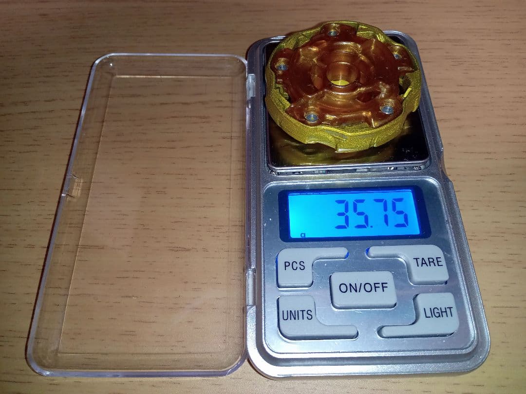 ベイブレードx　ウィザードロッドゴールド　A1最重量級個体