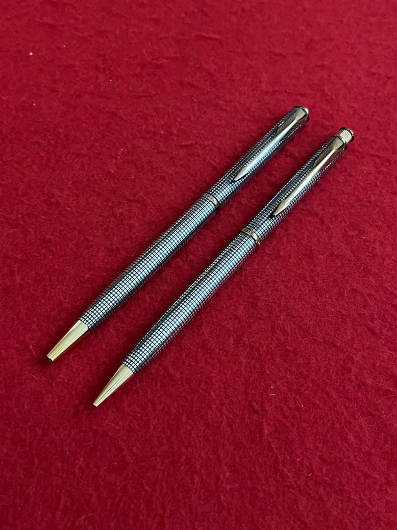 パーカーインシグニアボールペン&シャープペンシル❗️スターリングシルバー‼️ケース入