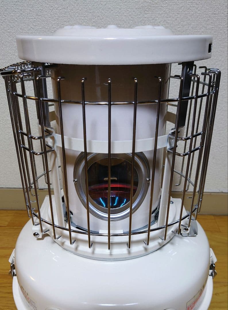 【キャンツーリング】アラジンポータブルガスストーブ　SAG-BF02A(W