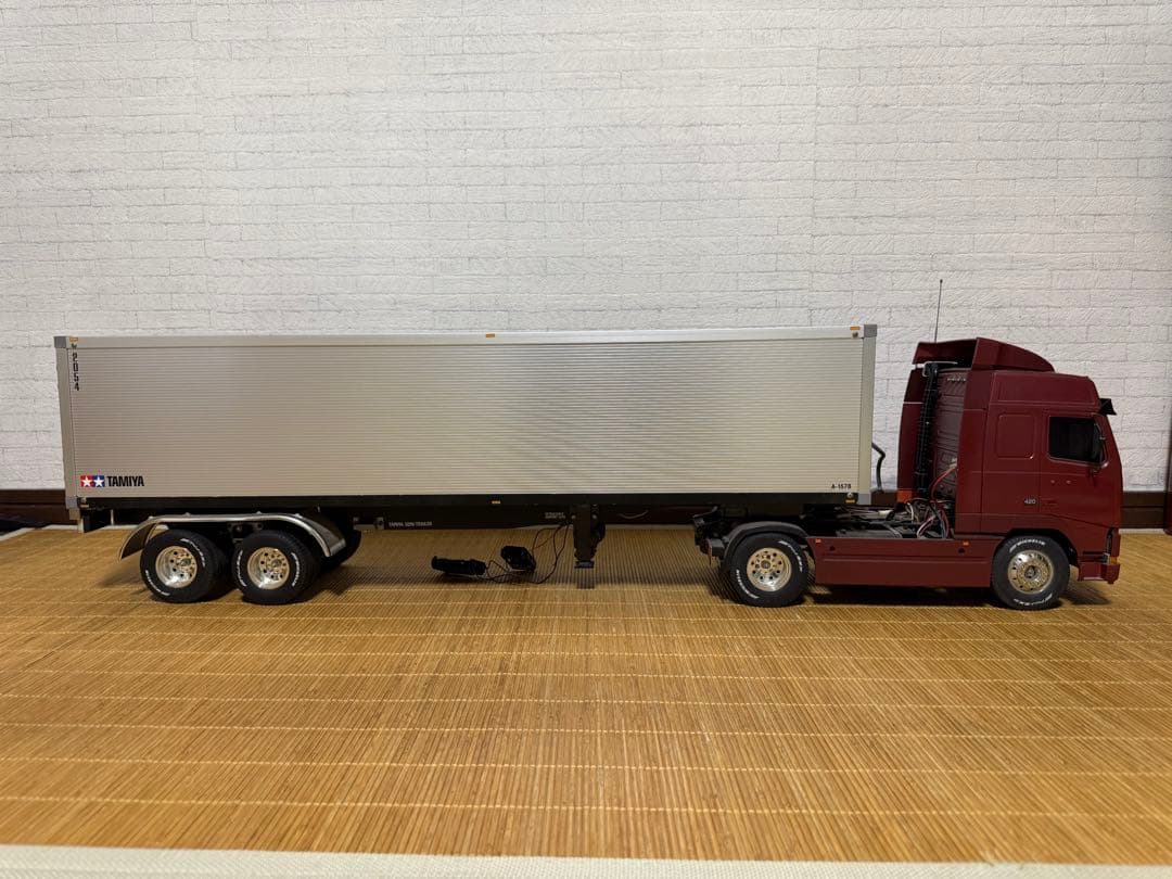 た*️様 【送料込】タミヤRCビックトラックシリーズ　ボルボトレーラーセット