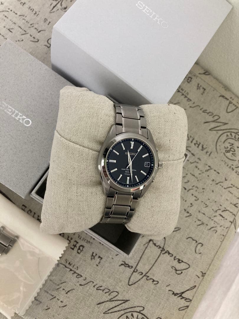 超美品！ SEIKO セイコー チタン 電波ソーラー フルコマ sbtm217