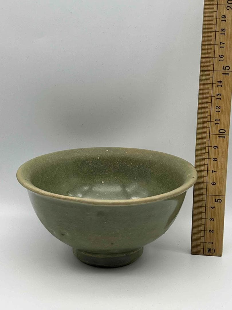 元時代　青磁　龍泉窯碗　青磁茶碗　唐物　古賞物 旧家蔵出し　茶道具(D-69)