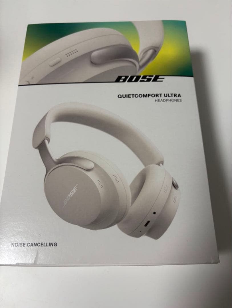 Bose QuietComfort Ultra ヘッドホン　White