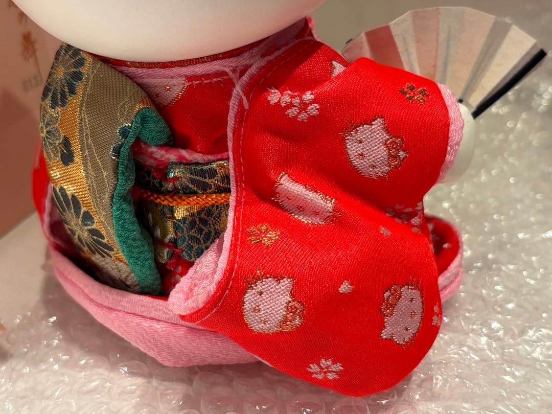 ❣️限定注文販売品 キティ サンリオ x 吉徳 豪華着物 人形 コレクター必見❣️