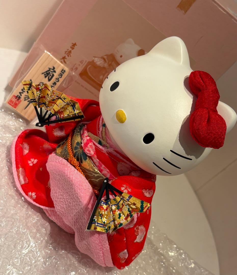 ❣️限定注文販売品 キティ サンリオ x 吉徳 豪華着物 人形 コレクター必見❣️