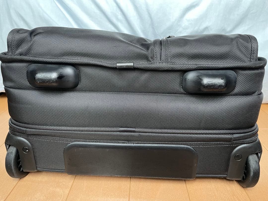 未使用級⭐️ トゥミ　26104D4 キャリーバッグ　3気室　ナイロン　ブラック
