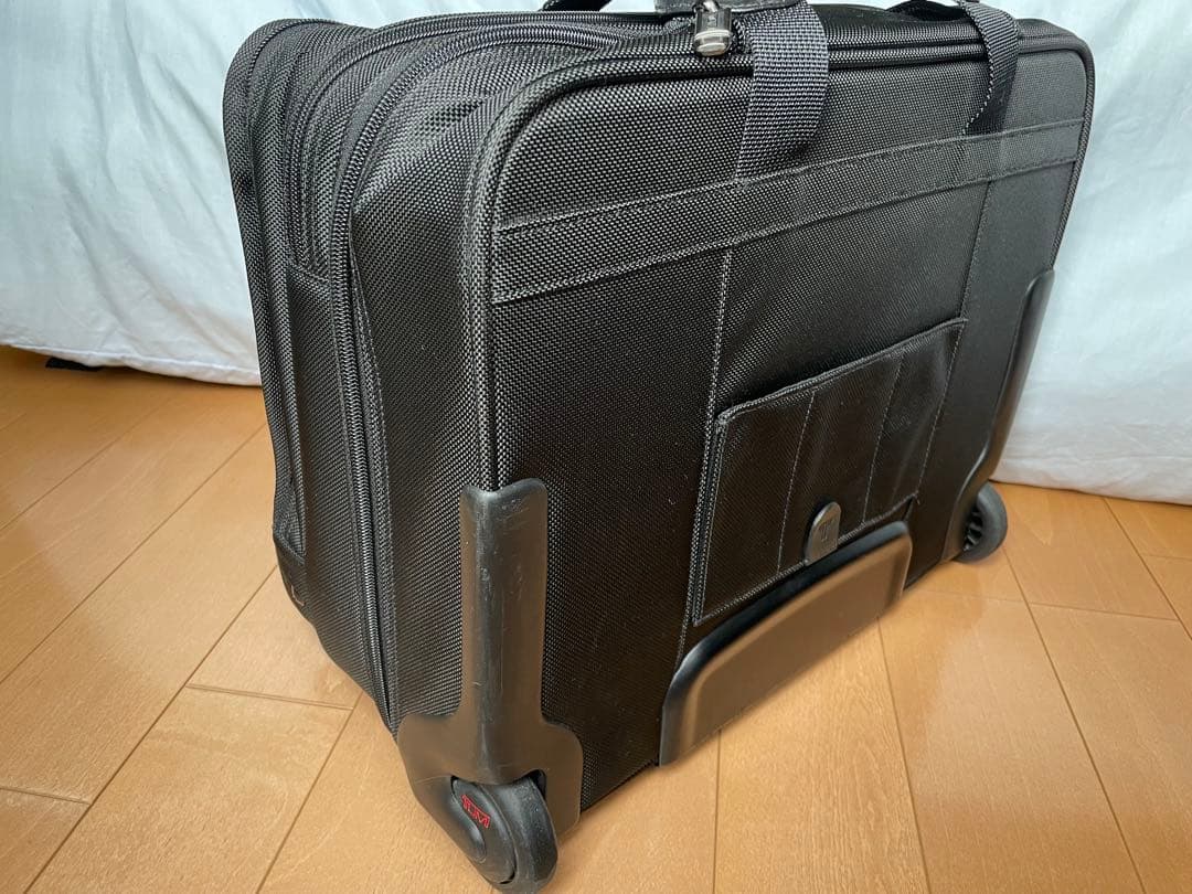 未使用級⭐️ トゥミ　26104D4 キャリーバッグ　3気室　ナイロン　ブラック