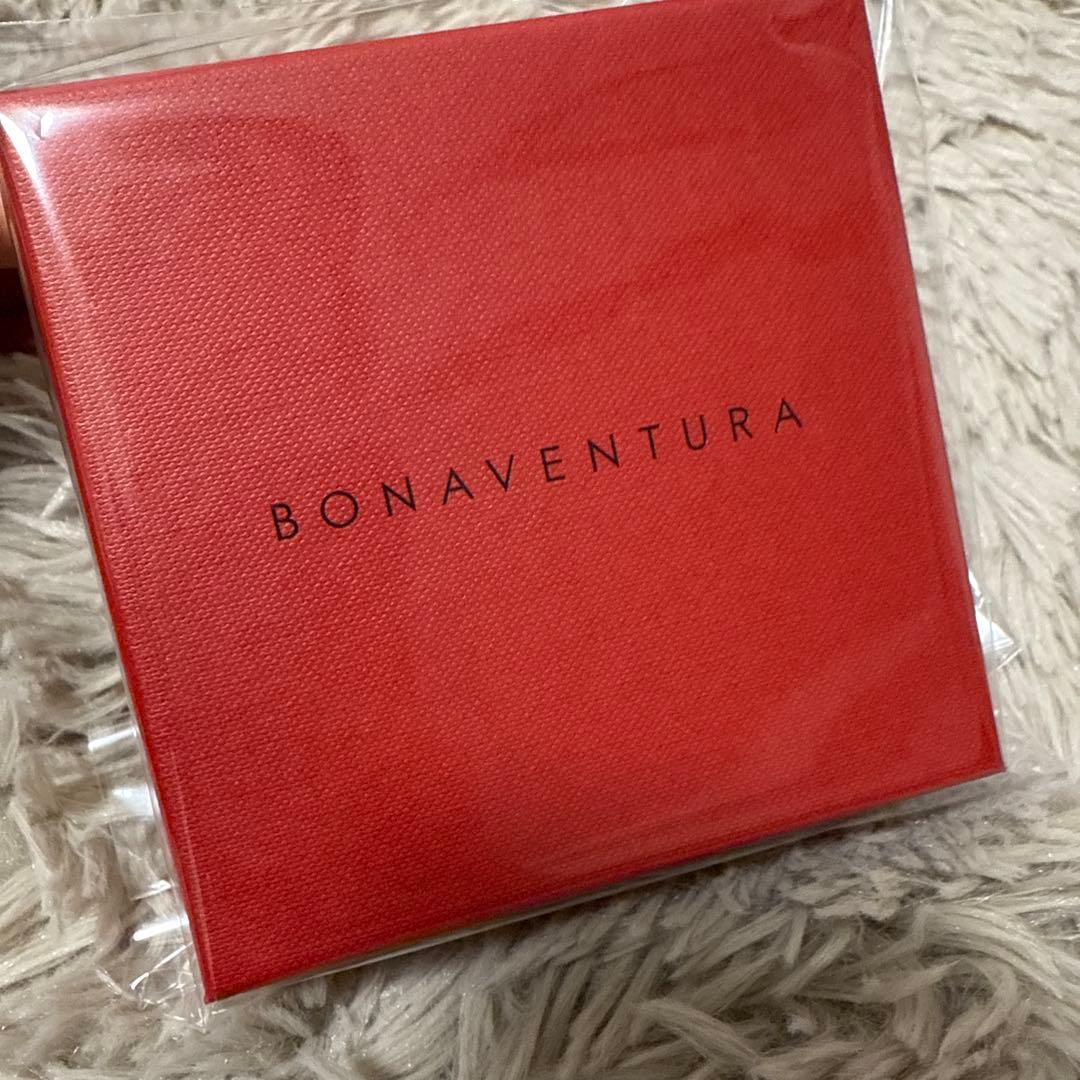 BONAVENTURA ラウンドピアス ゴールド(グレージュ)