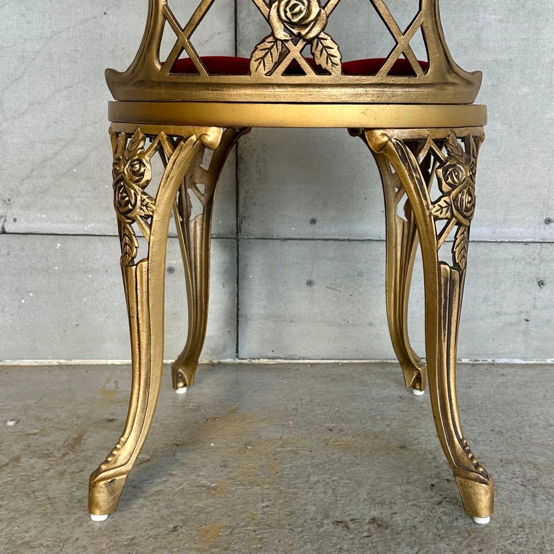 アテム ①★アルミ製アンティークチェア★ ゴールド × ベロアクラシカル