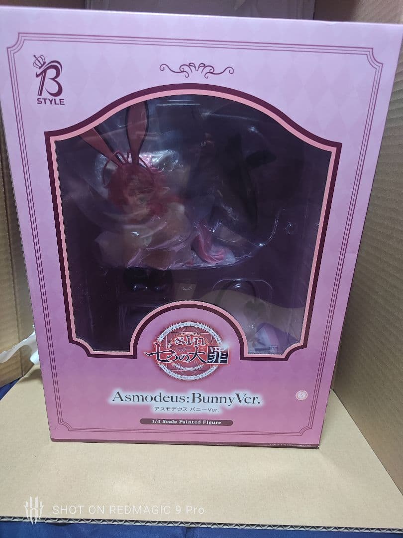 sin 七つの大罪　　ルシファー　アスモデウス　バニー