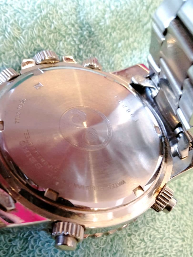 【不動品】海外モデル　SEIKOクロノグラフ腕時計 イエロー文字盤