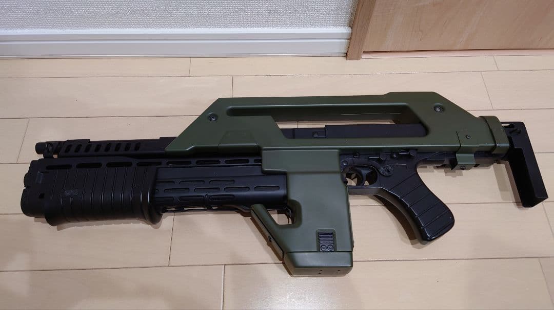 HGC エイリアン2 パルスライフル 1/1 プロップレプリカ 250丁限定