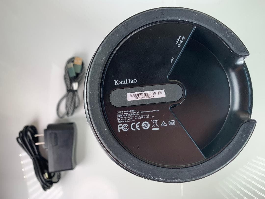 KanDao Meeting 円筒形スピーカー