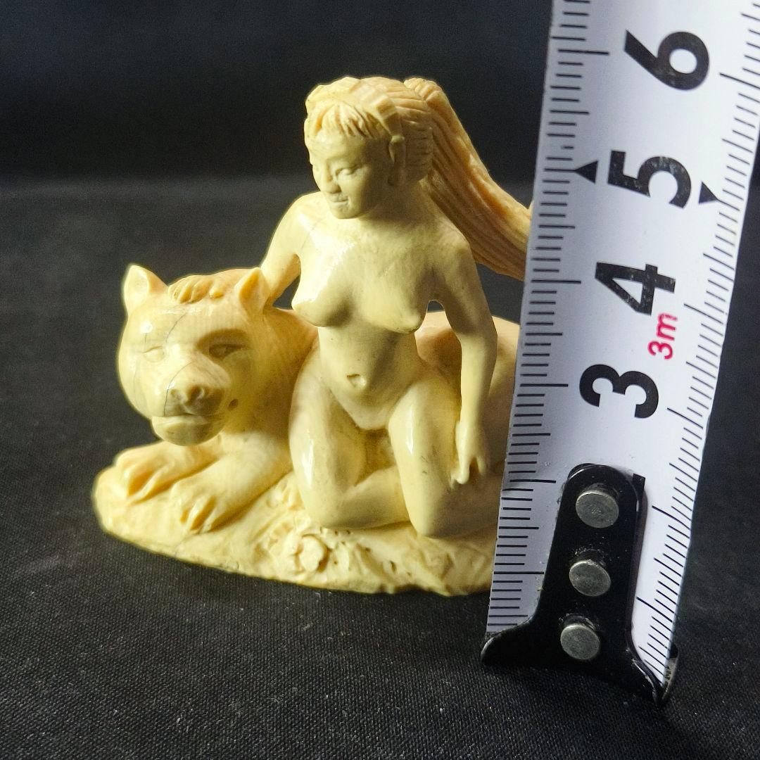 裸女像 彫刻作品 縞模様天然素材 手彫り 無銘 時代物 コレクター放出美品 置物