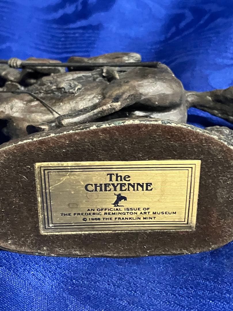 The Cheyenne 騎馬像 フレデリックレミントン