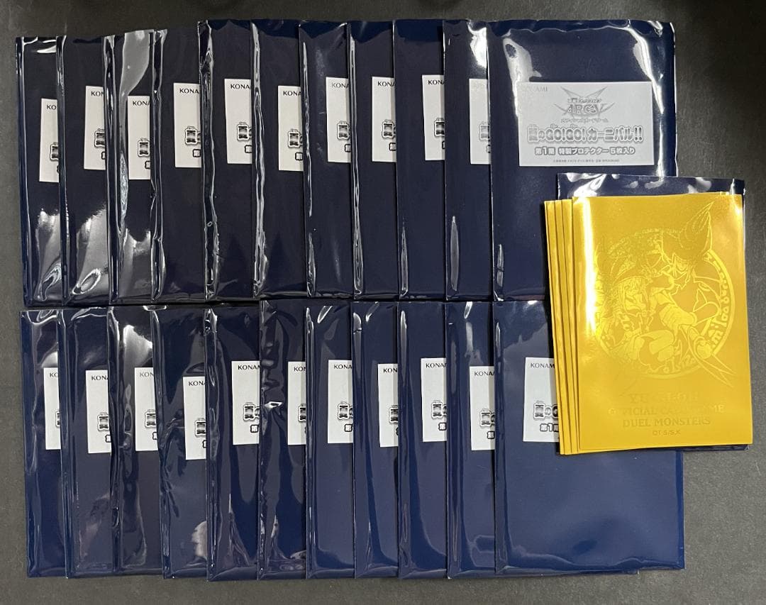 ブラックマジシャン＆ブラックマジシャン・ガール　スリーブ　未使用　115枚