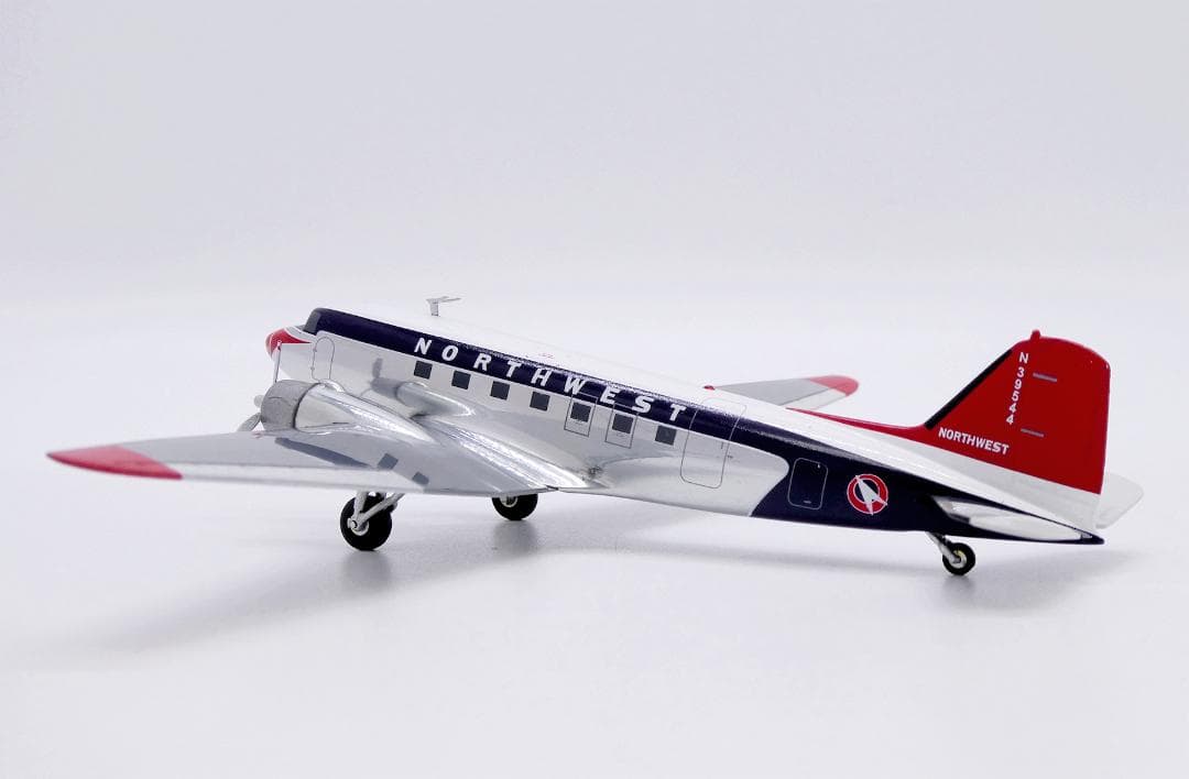 ノースウエスト航空 DC-3 N39544 1/200