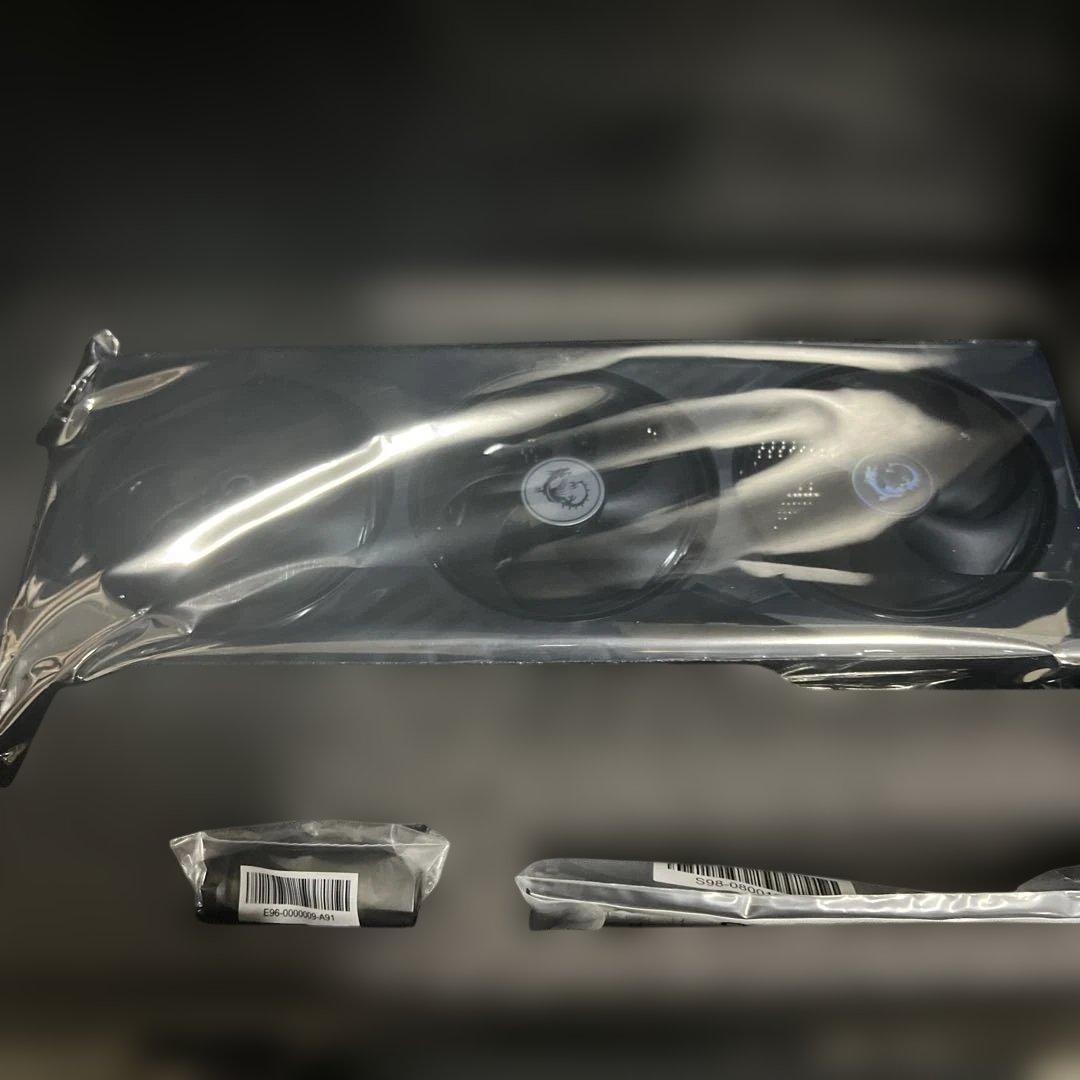 グラフィックボード・グラボ・ビデオカード MSI GeForce RTX 5070 12G GAMING TRIO OC