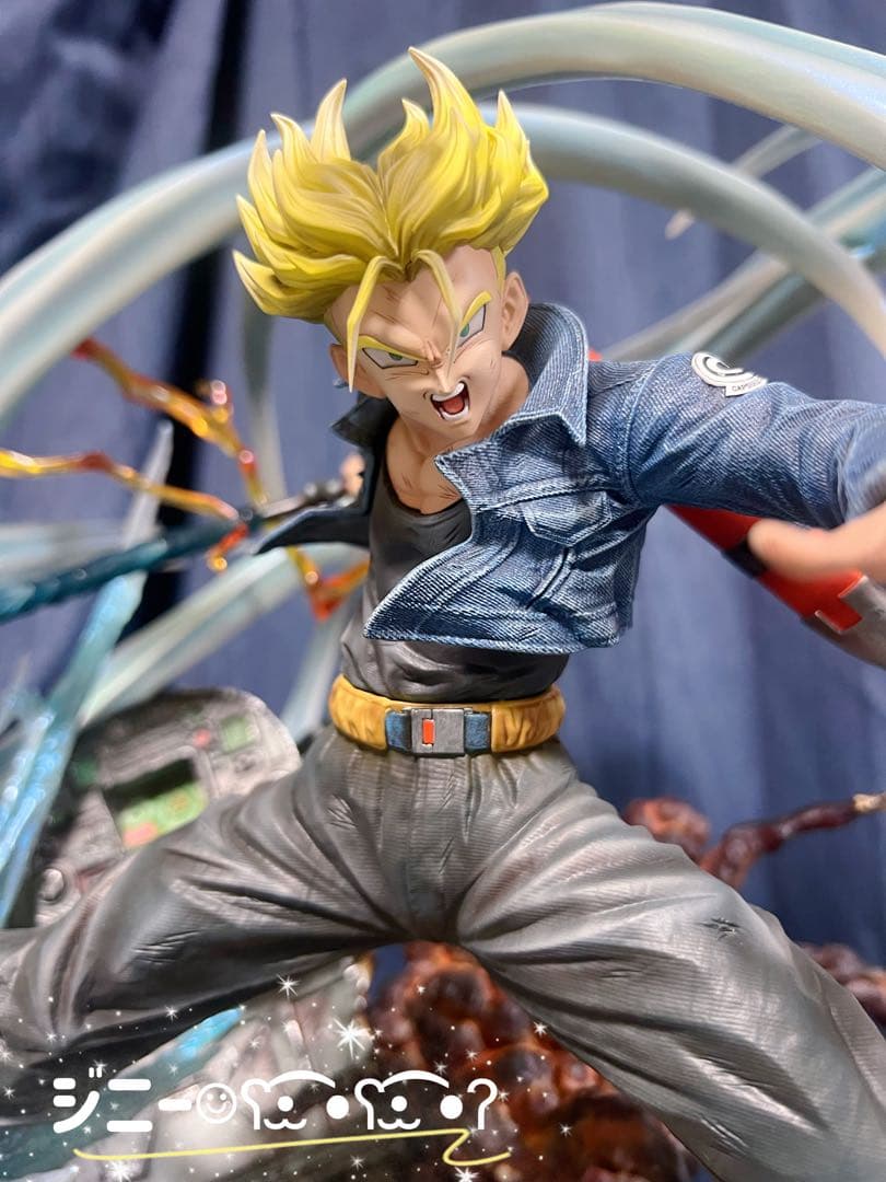 ドラゴンボール　フィギュア　トランクス