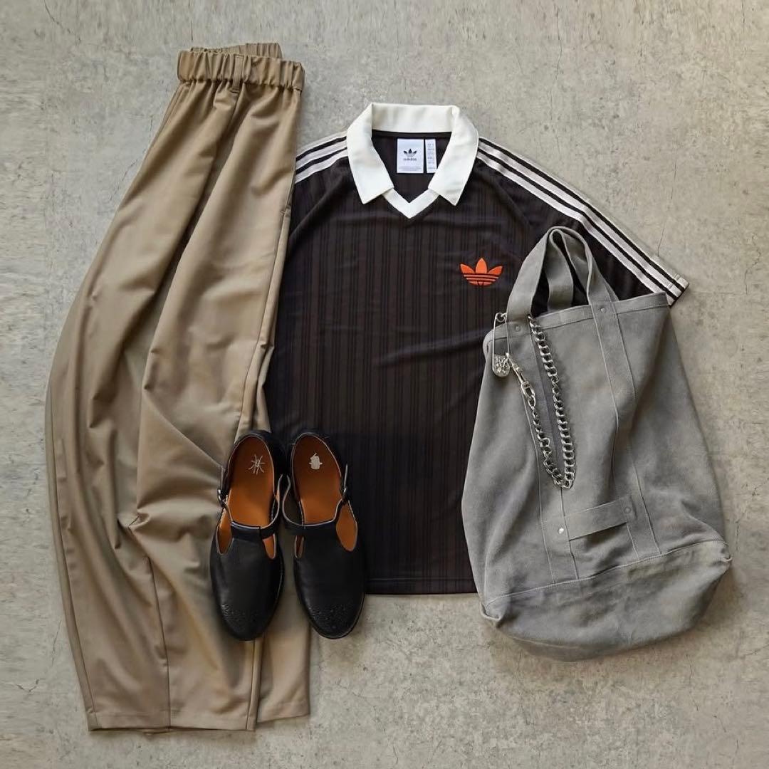 新品M⭐️adidas フットボールジャージ ABCマート限定 Tシャツ ブラウン