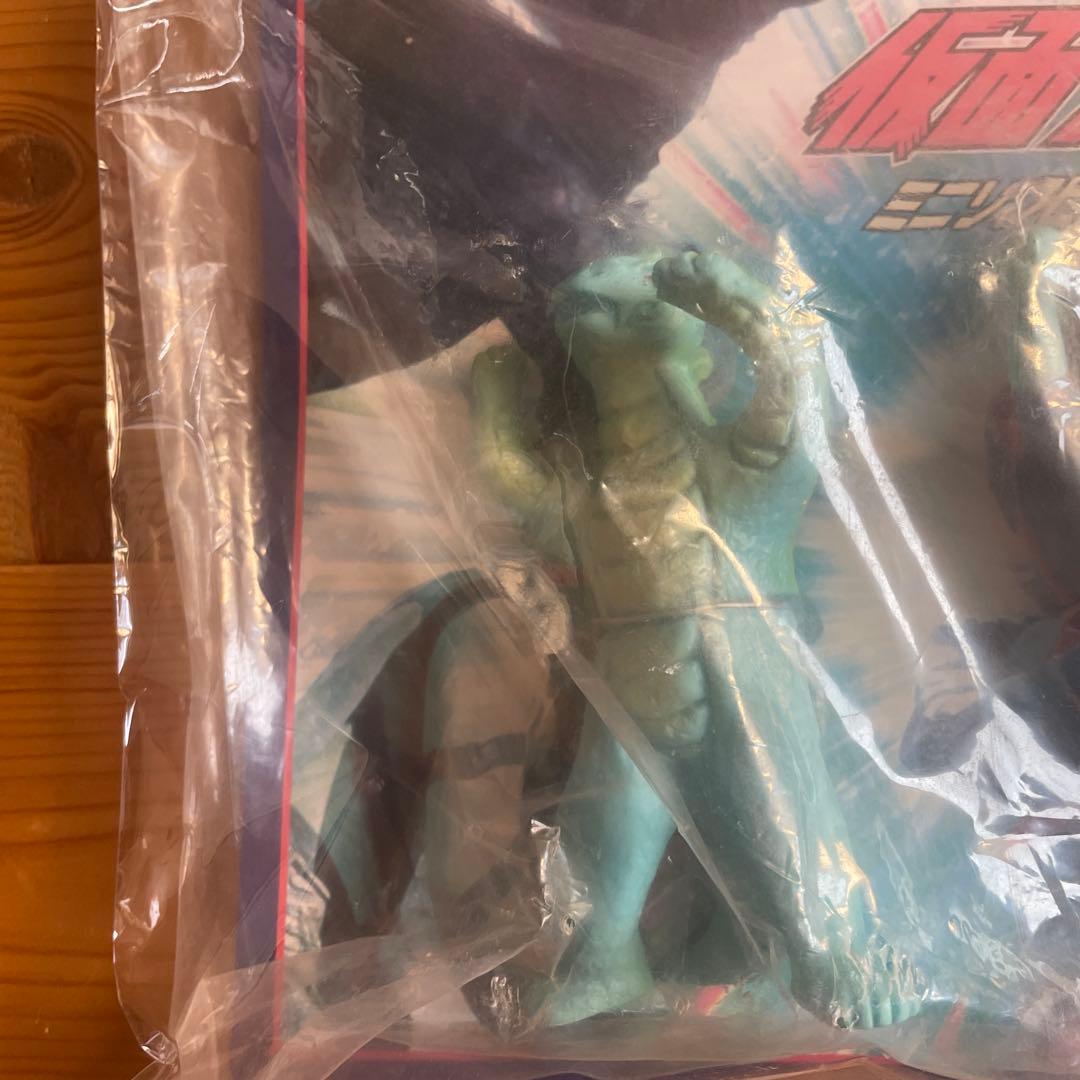 新品　未開封　ユニファイブ　仮面ライダーミニソフビコレクション