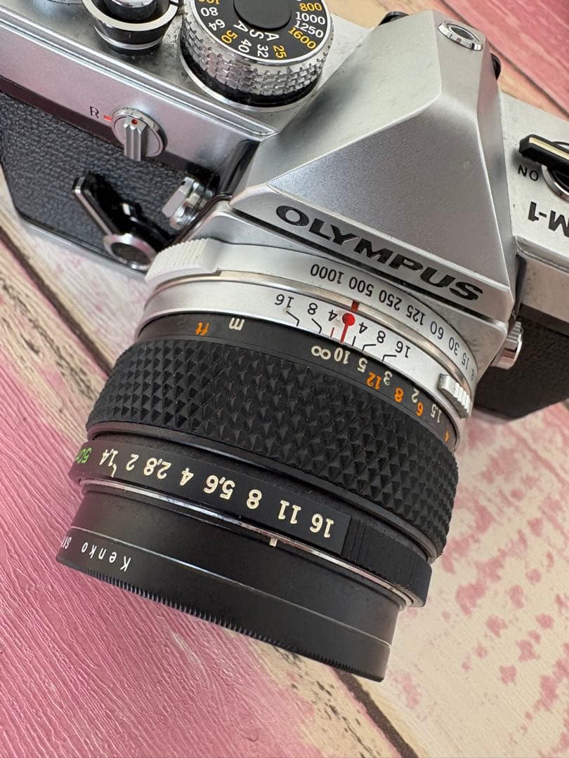 オリンパス OM-1 一眼レフカメラ