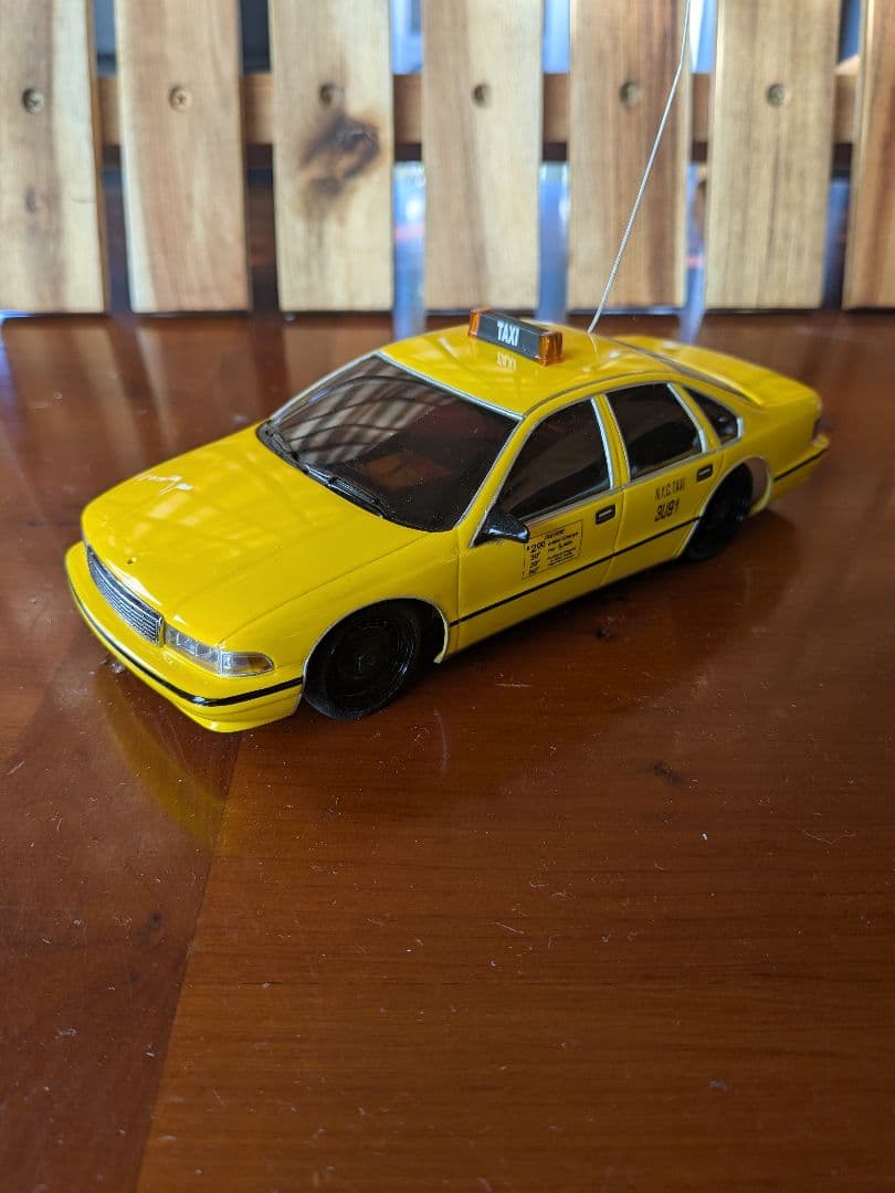 【希少】京商　ミニッツ　シボレーカプリス　1996タクシー　w/ライトユニット