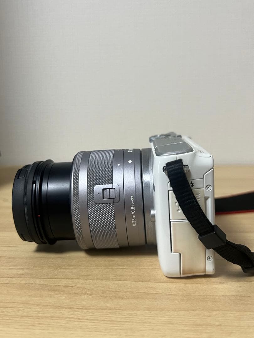 Canon EOS ミラーレスカメラ ホワイト
