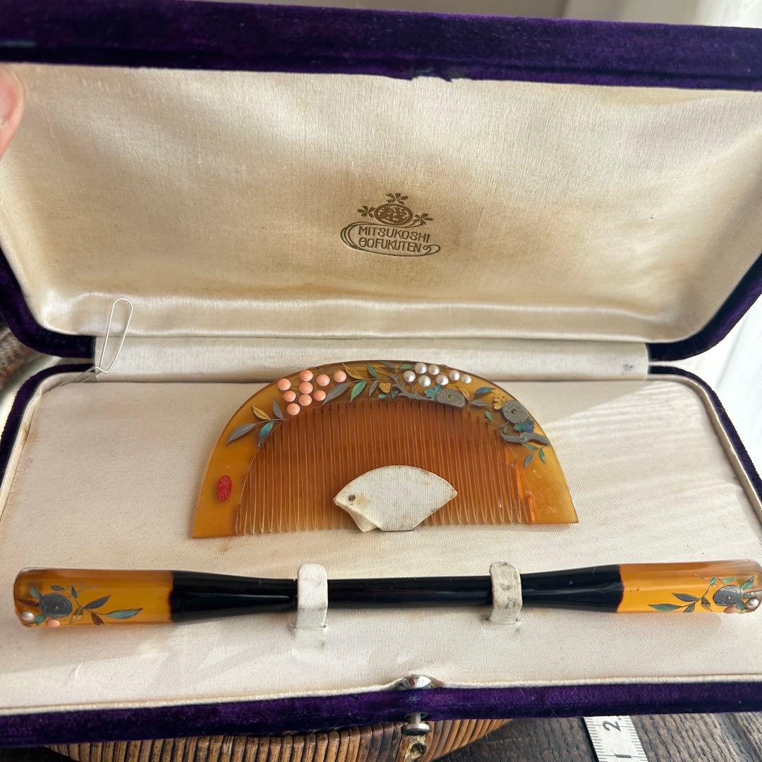 アンティーク　白甲に螺鈿さんご真珠　春風作　かんざし笄セット